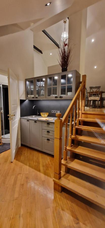 Tyzenxl Luxury Apartment